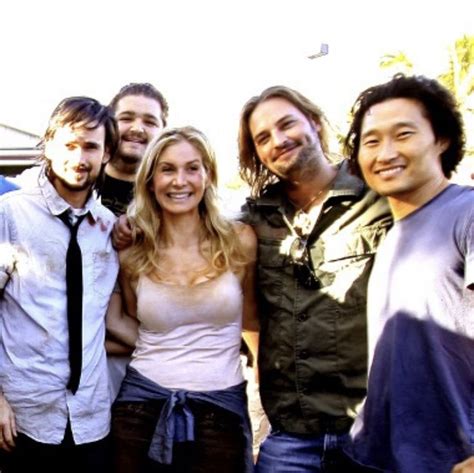 lost cast behind the scenes | Lost tv show, Lost sawyer, Josh holloway