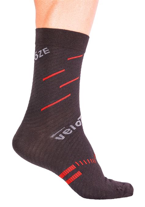 New Cycling Compression Socks by veloToze | BikeToday.news