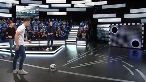 Aktuelles Sportstudio: Die besten Schützen an der ZDF-Torwand - FuPa