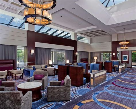 Hilton Fairfax, VA Hotel (Fairfax (VA)) - Deals, Photos & Reviews