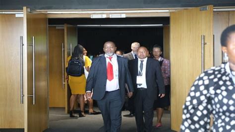 South Africa should find ways to sustain energy supply: Mantashe - SABC News - Breaking news ...