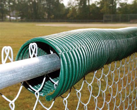 Coyote Roller Fence Diy : Roller bar to keep your pet on the right side of the fence ... - 3 ...