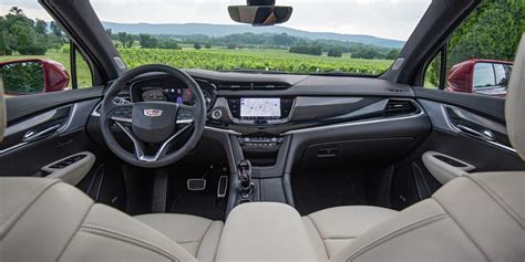 2020 Cadillac XT6 interior