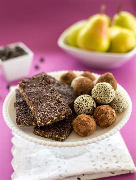 Triple Seed Chocolate Energy Bars (no bake) - The Vegan Atlas