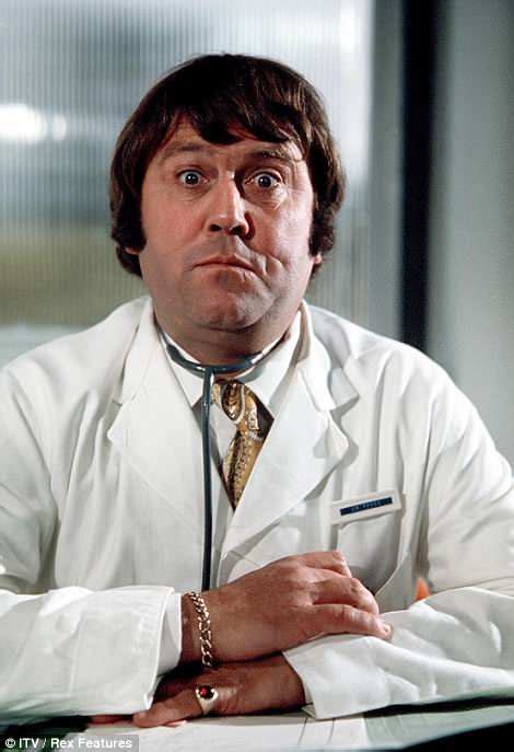 Heartbeat actor Bill Maynard dies aged 89 | Daily Mail Online