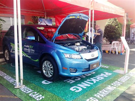 BYD exhibits e6 electric vehicle at 2015 Electric Vehicle Summit