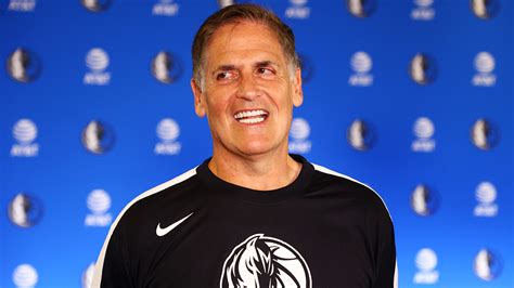 Mark Cuban defends Mavericks' COVID policy as preseason gets ready to start