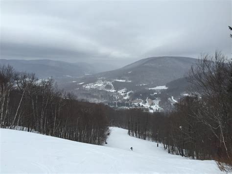 A Guide for Families to Jiminy Peak ski mountain in the Berkshires