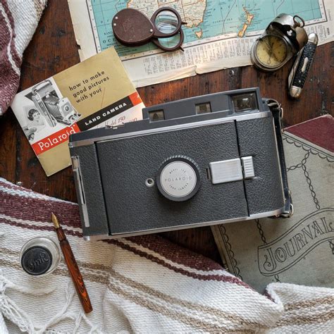 Polaroid Model 150 Land Camera with Manual | Heritage Outfitters