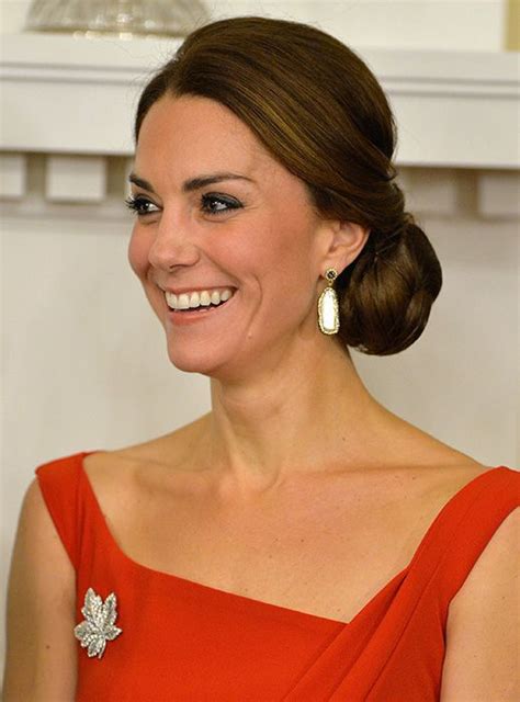 Kate Middleton's £8 earrings are a BIG hit with fans at the Chelsea ...