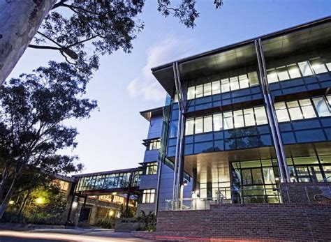 University of Wollongong | International Scholastic Group