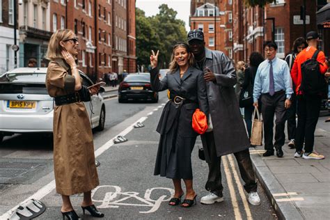 The Best Street Style Looks From London Fashion Week Spring 2020 - Fashionista