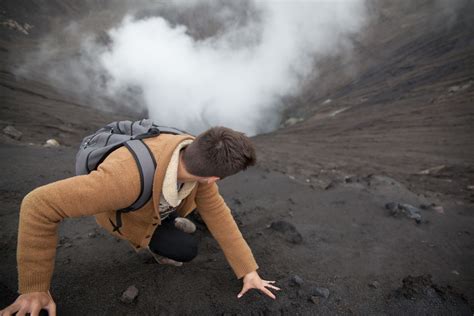 Acrophobia: Definition, Symptoms, Causes, Treatment