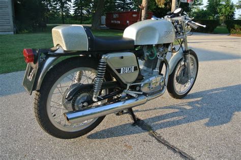 1969 Ducati 450 Desmo Silver Shotgun – Classic Sport Bikes For Sale