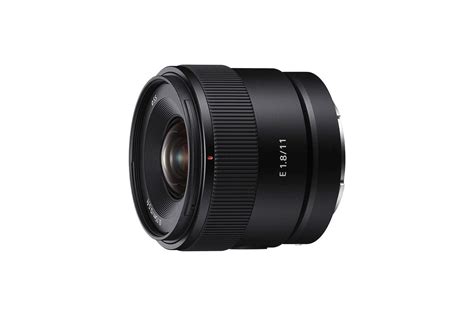 8 BEST Sony ZV-E10 Lenses for Travel to Buy in 2024