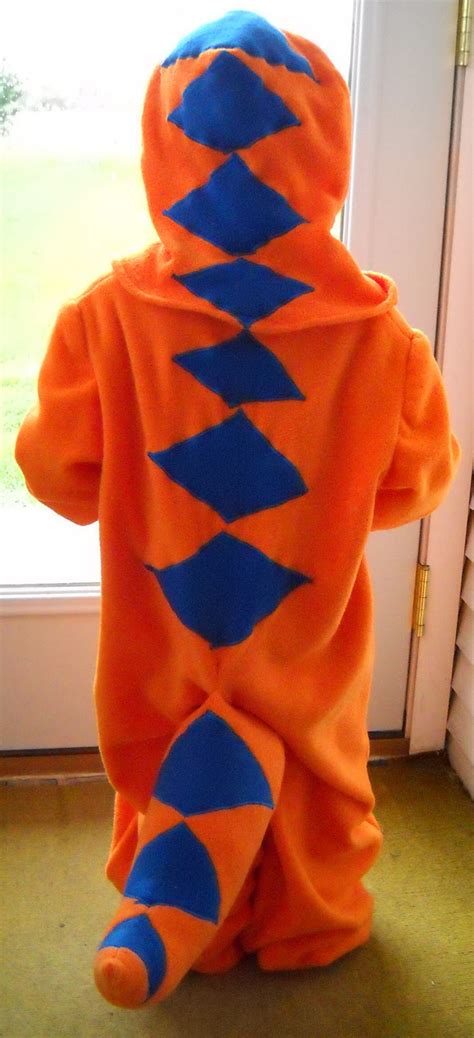 Hynek's Handmade: Buddy the T-Rex Halloween Costume