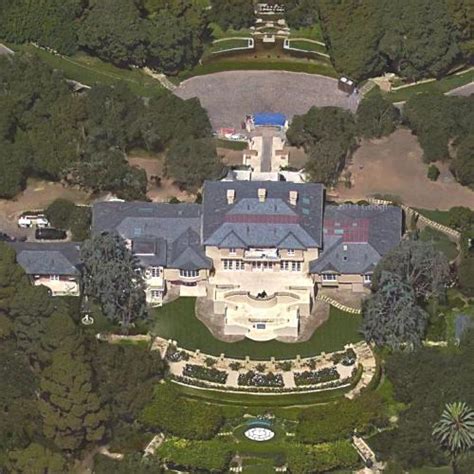 Oprah Winfrey's House in Montecito, CA (Google Maps)