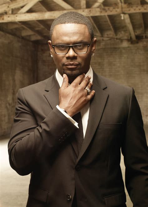 Apr 05, 2014: Carl Thomas at Celebrity Theatre Phoenix, Arizona, United