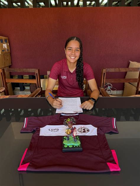 Jogadora campista recebe apoio de Maicon Cruz e se destaca na Seleção e