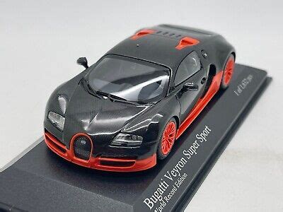 Minichamps Bugatti Veyron Super Sport Carbon Orange