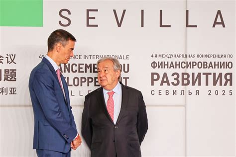 Stefy quiroz ero me eventually got a chance to meet Alexxi.