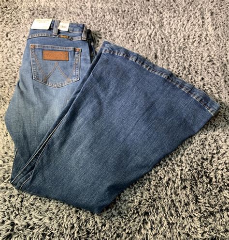 Wrangler Retro High Rise Flare Bell Bottom Blue Jeans Womens Size X