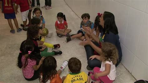 V Deo Alunos De Macei Participam Do Projeto Altv Na Sala De Aula