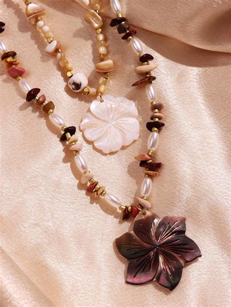 Pc Black White Shell Flower Pendant Natural Stone Handmade Beaded