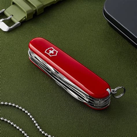 Victorinox Swiss Army 53931 Fieldmaster Pocket Knife Red Cherrycatshop