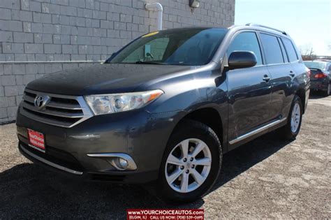 Used Toyota Highlander Base Awd Dr Suv For Sale In Elgin Il