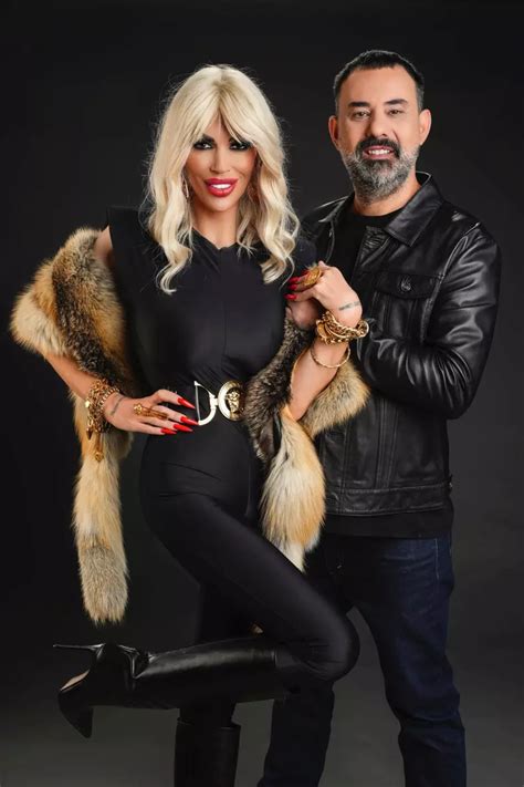 B1.ro - Câți bani câștigă Raluca Bădulescu din OnlyFans și... | Facebook