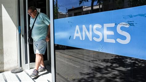 Calendario de pagos ANSES quiénes cobran hoy miércoles 26 de febrero