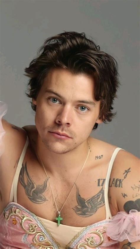 Harry Styles For Snl Harry Styles Photoshoot Harry Styles Cute