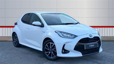 Used Toyota Yaris Hybrid Design Dr Cvt Hybrid Hatchback For Sale