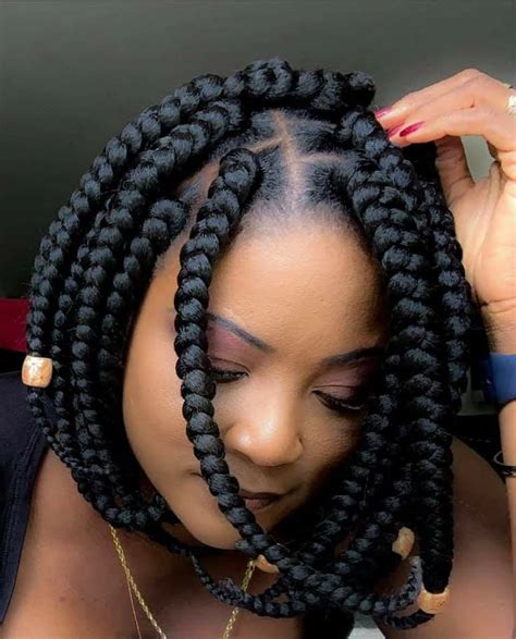 Pin By Yayaost On Short Box Braids Bob Braids Hairstyles