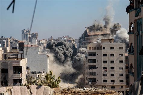 Sophie rain of leaks boobs she seems just like the