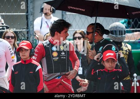 Lewis Hamilton With SF 25 In First Lap In FIorano CIrcuit During