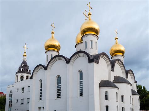 La Curiosa Iglesia Rusa Que Se Esconde En Madrid Reliquias C Pulas