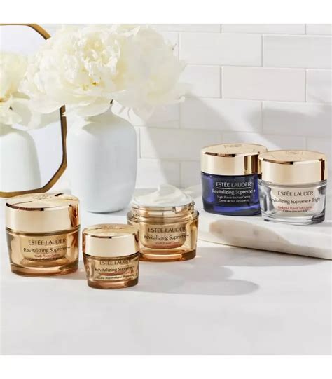 REVITALIZING SUPREME Crème Douceur Éclat Estée Lauder Revitalizing