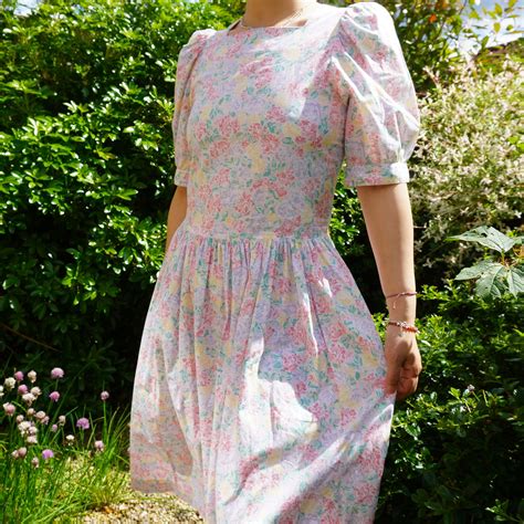 Laura Ashley Robe midi fleurie lilas années 80 Etsy France Laura