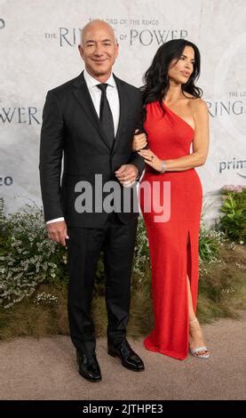 Lauren S Nchez Jeff Bezos Attend The Vanity Fair Oscar Party At