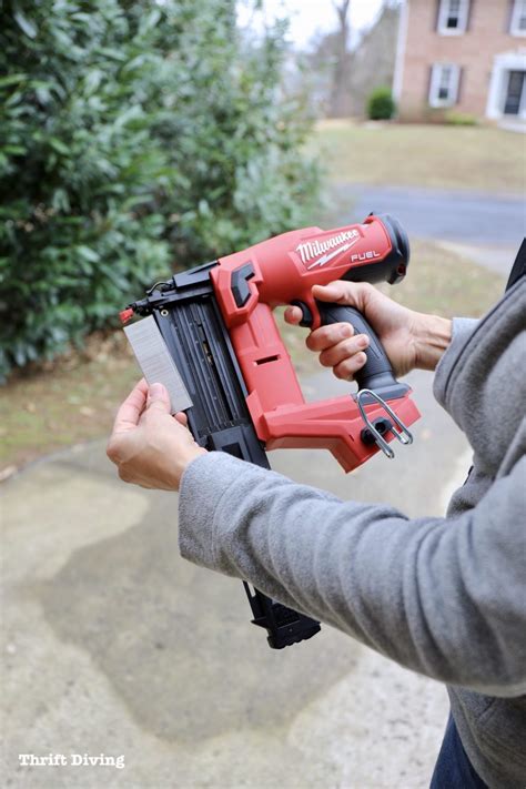 Installing Rubber Baseboard Baseboard Rubber Install Cleanin