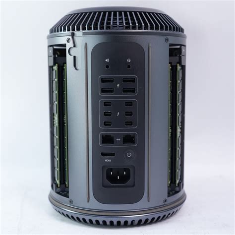 Mac Pro Late 2013 3 0GHz 8 Core Intel Xeon E5 D700 64GB RAM 1TB