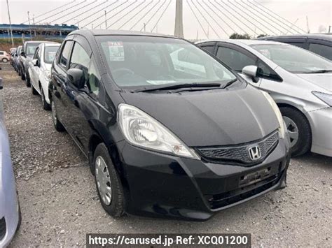 Buy Used 2011 Honda Fit GE6 XCQ01200 Japanese Used Cars Carused Jp