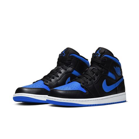 วนเปดตว Air Jordan 1 Mid Hyper Royal Nike SNKRS