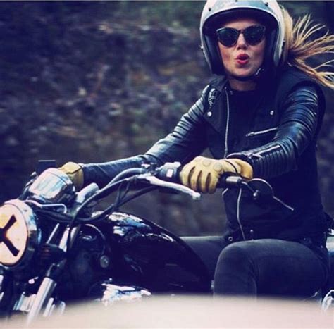 Pinterest Women Riding Motorcycles Motorcycle Girl Cafe Racer Girl