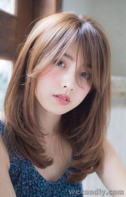 Simple Hairstlye Hair Styles Hair Cuts Medium Length Hair With Bangs