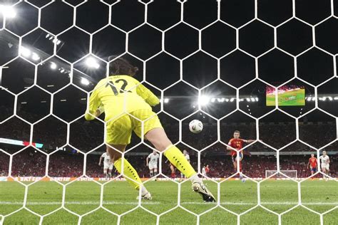 Fap folder isabel yvonne it was her wish a voice call upon