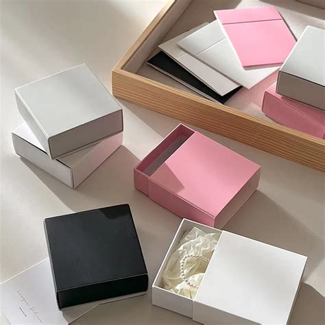 Luxury Color Cardboard Paper Bracelet Necklace Jewelry Boxes Packaging