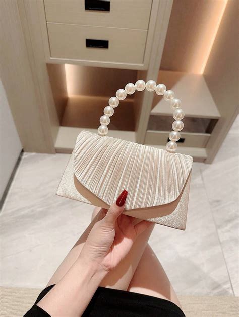 An Elegant Classic Pleated Design Evening Bag Romantic Faux Pearl